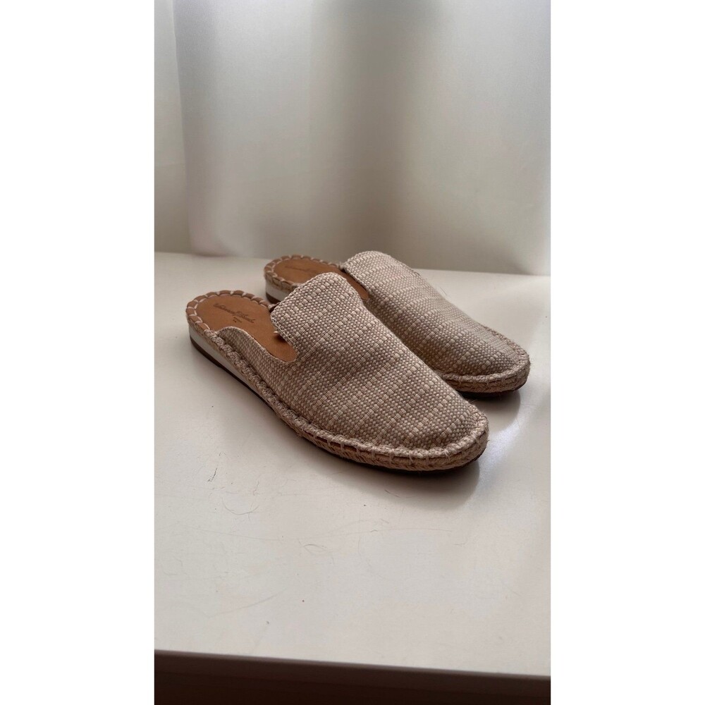 Universal Thread Espadrille Mules size